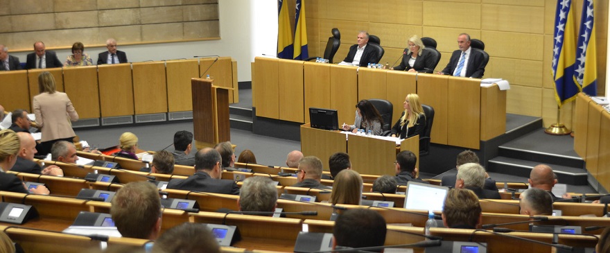 Udruženje poslodavaca poziva zastupnike PFBiH da ne podrže Zakon o dopuni zakona o policijskim službenicima kojim se definira način penzionisanja policijskih službenika