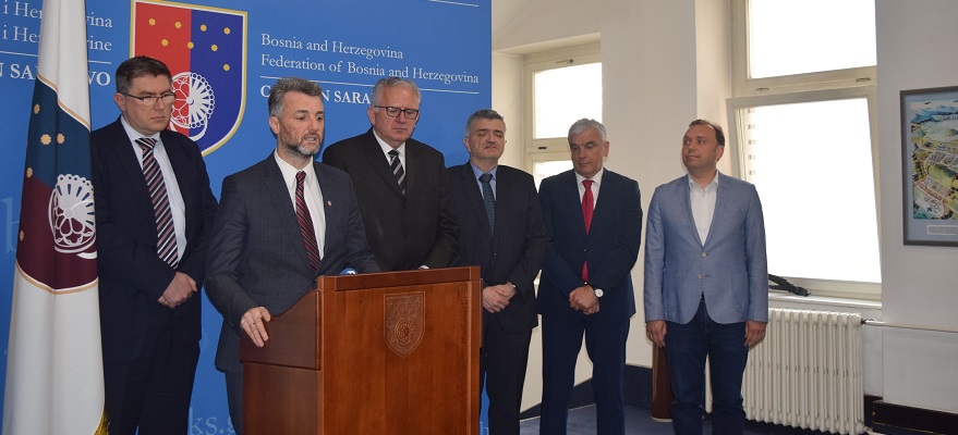 Vlada KS i Udruženje poslodavaca: Parafiskalni nameti koče privredni rast i nove investicije 